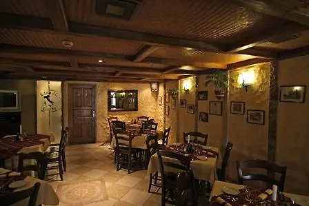 Hotel East