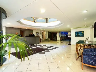East 4*