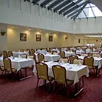 East Szálloda 4*