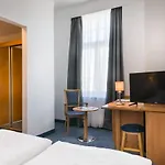 East 4*