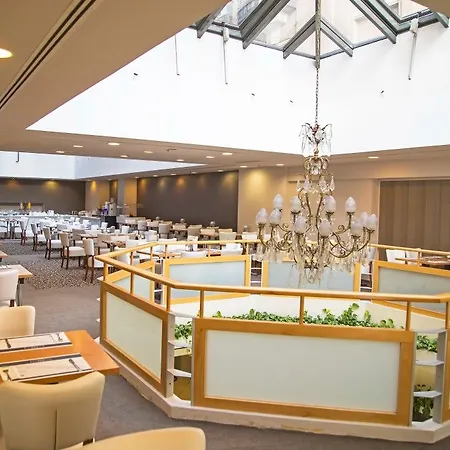 Golden Park Hotel 4*
