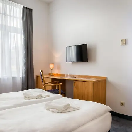 Hotel Golden Park 4*